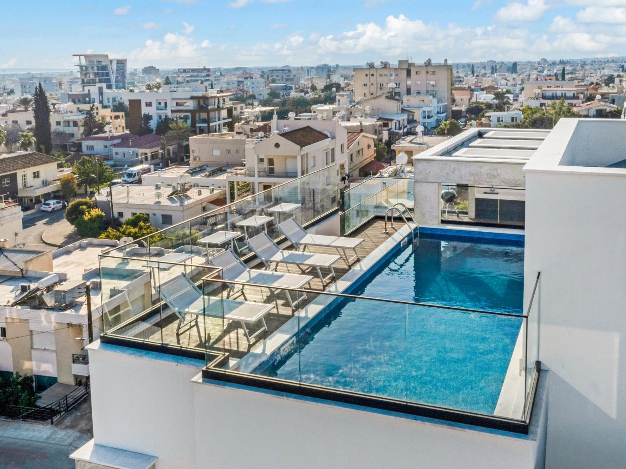 Sanders Crystal 1 Limassol Exterior foto